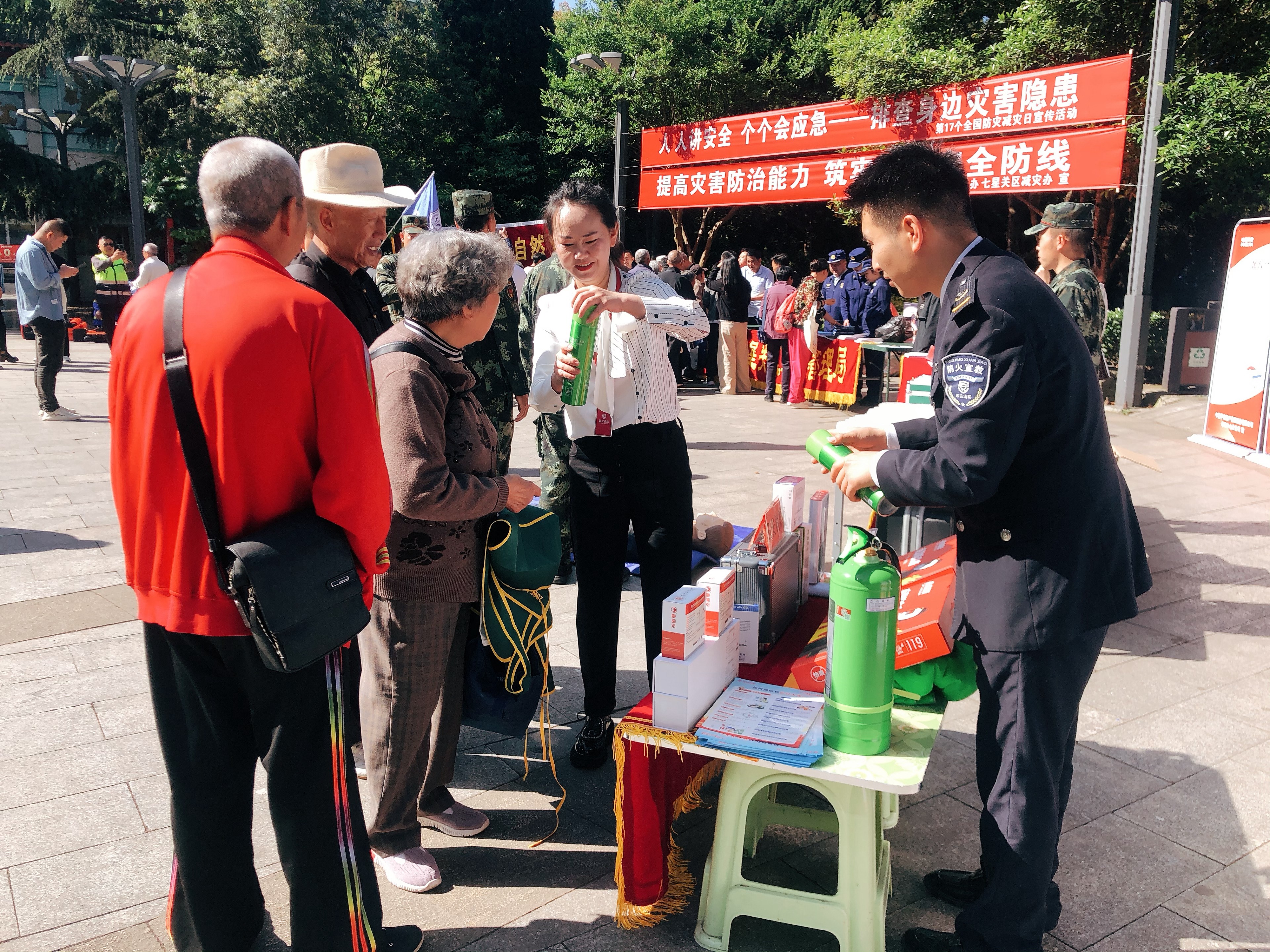 人人講安全、個個會應急丨政安消防“2025年防災減災宣傳活動”精彩瞬間