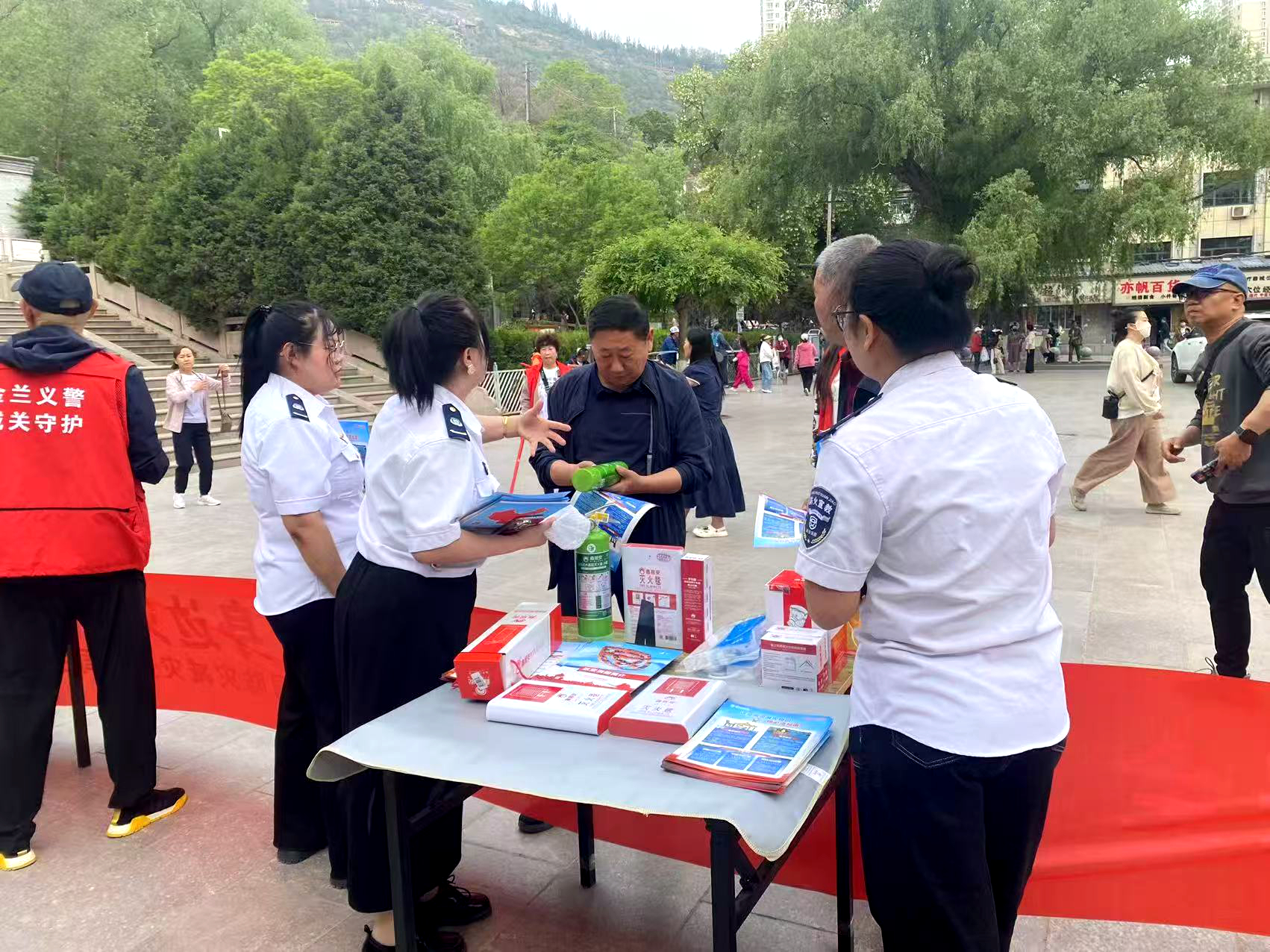 人人講安全、個個會應急丨政安消防“2025年防災減災宣傳活動”精彩瞬間