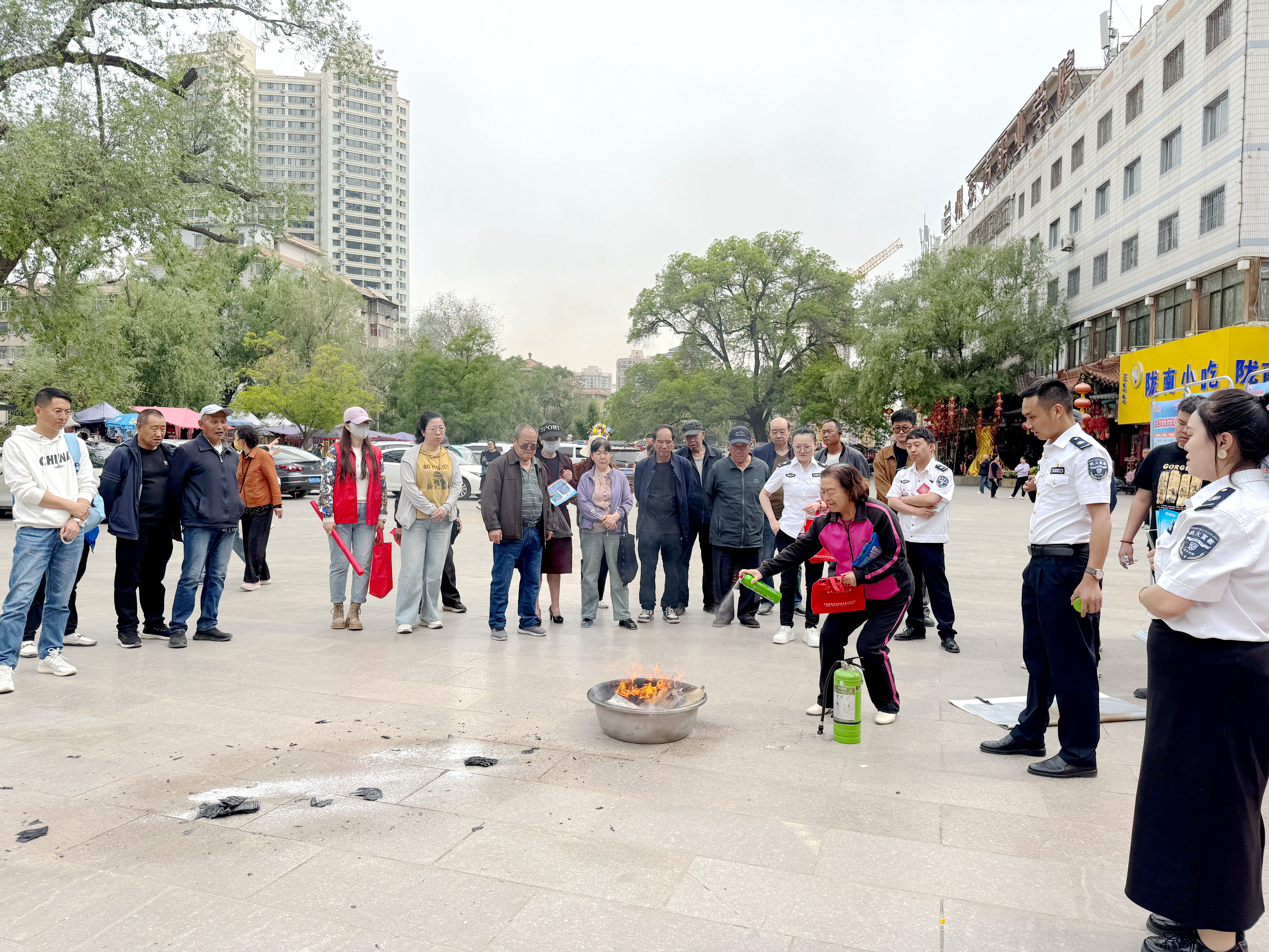 人人講安全、個個會應急丨政安消防“2025年防災減災宣傳活動”精彩瞬間